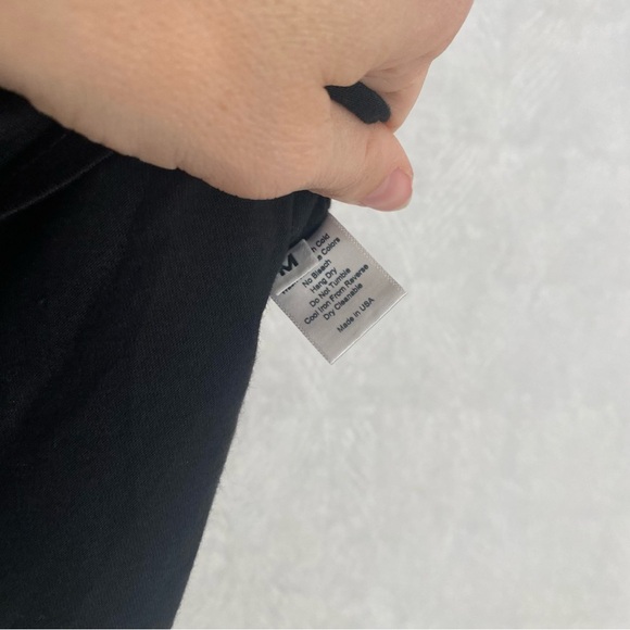 St. Roche NWT Echo Cropped Tee in Black Shoulder Pads Wmns Medium Supima Cotton - Picture 8 of 11